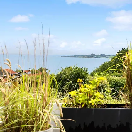 Lovely In Semesterbostad